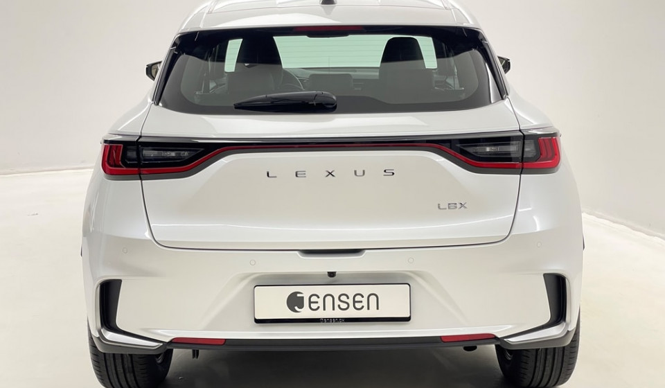 LEXUS LBX 1.5 Relax E-FOUR Voll-Hybrid