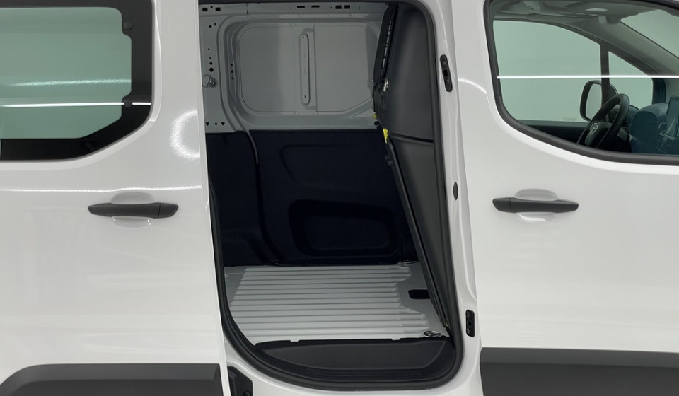 TOYOTA Proace City Van L1 Electric 50 kWh Active