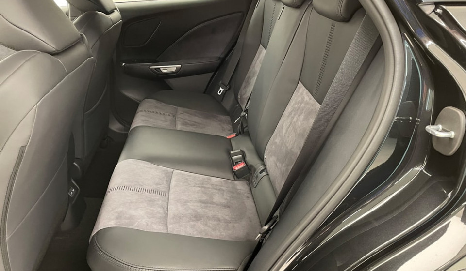 LEXUS LBX 1.5 Original Edition E-FOUR Voll-Hybrid
