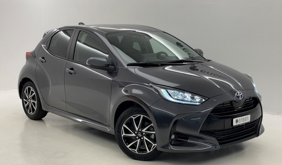 TOYOTA Yaris Hybrid 1.5 Trend