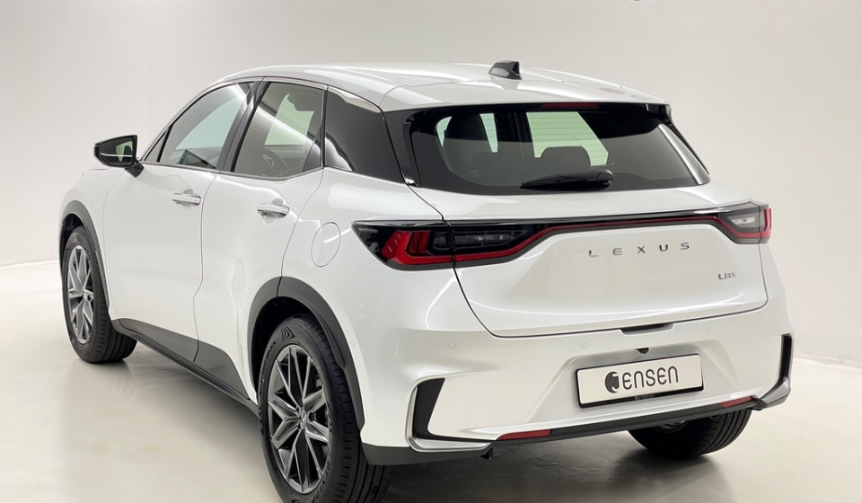 LEXUS LBX 1.5 Relax E-FOUR Voll-Hybrid