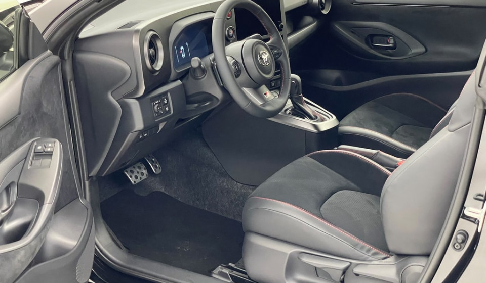 TOYOTA GR Yaris 1.6 T Sport GR-FOUR