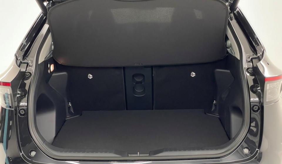 TOYOTA Yaris Cross Hybrid 1.5 Elegant AWD-i