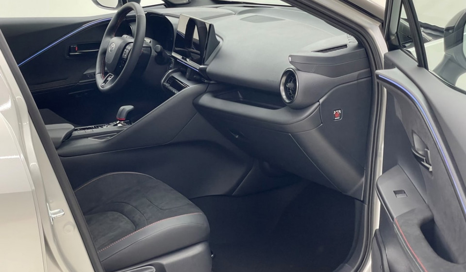 TOYOTA C-HR Plug-in Hybrid 2.0 GR Sport Premiere