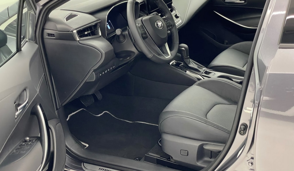 TOYOTA Corolla Touring Sports Hybrid 2.0 Premium