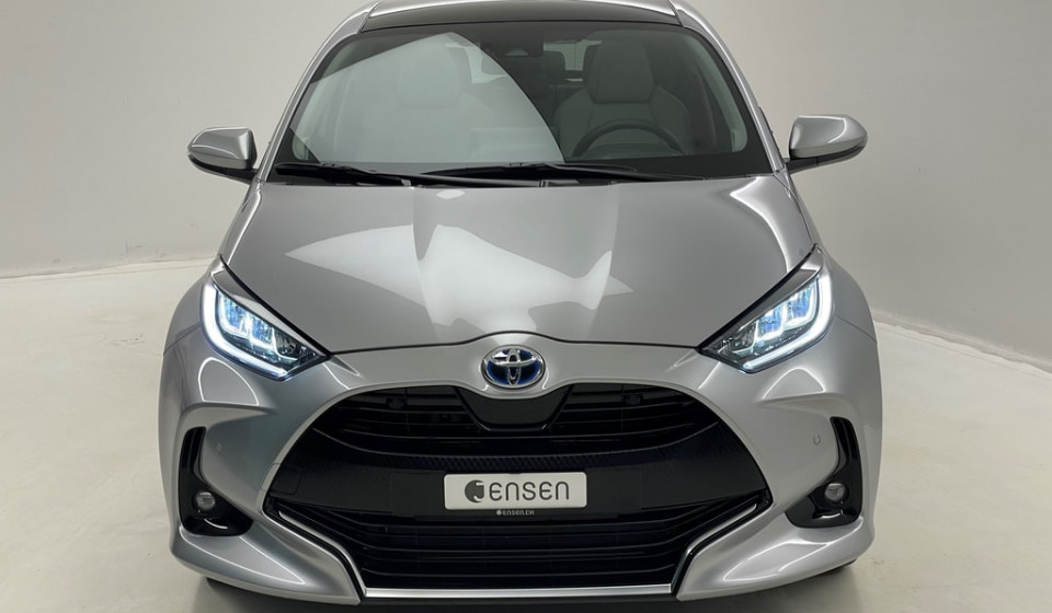 TOYOTA Yaris Hybrid 1.5 Premium