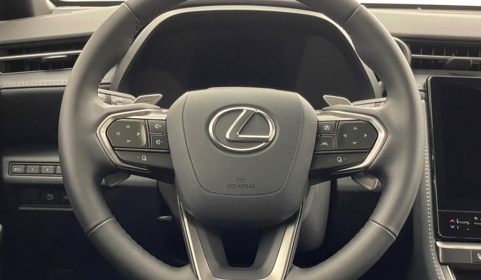 LEXUS LBX 1.5 Relax E-FOUR Voll-Hybrid