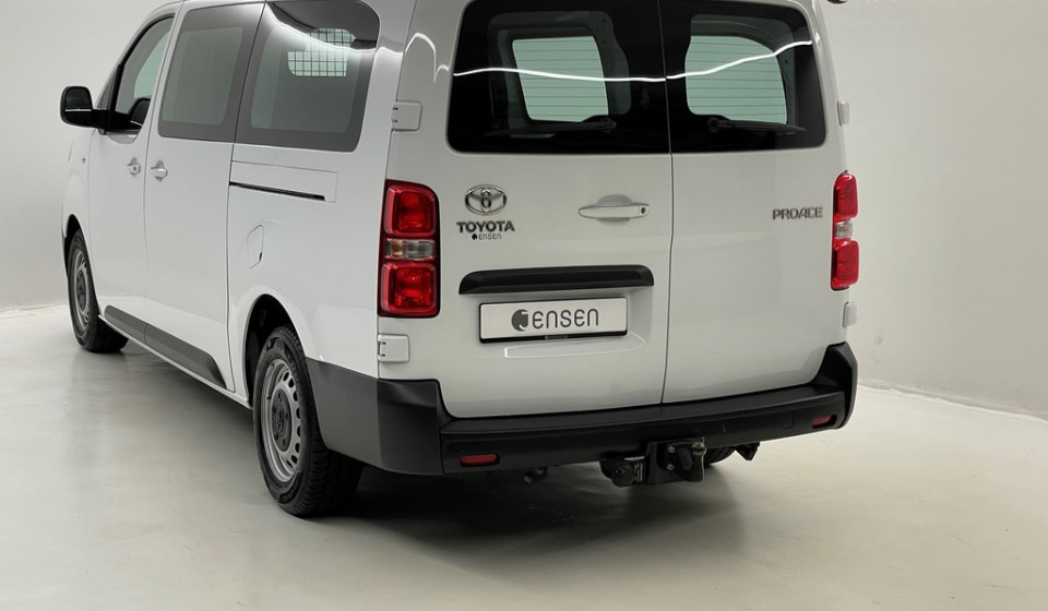 TOYOTA Proace Van L2 verglast 2.0 D Comfort
